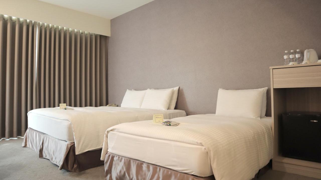 Ho Fong Business Stay Fengyuan Exterior foto